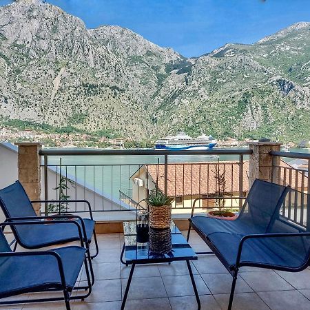 J&M Apartment Kotor Zewnętrze zdjęcie