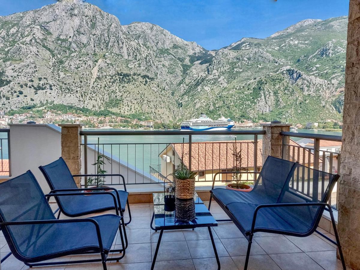 J&M Apartment Kotor Zewnętrze zdjęcie