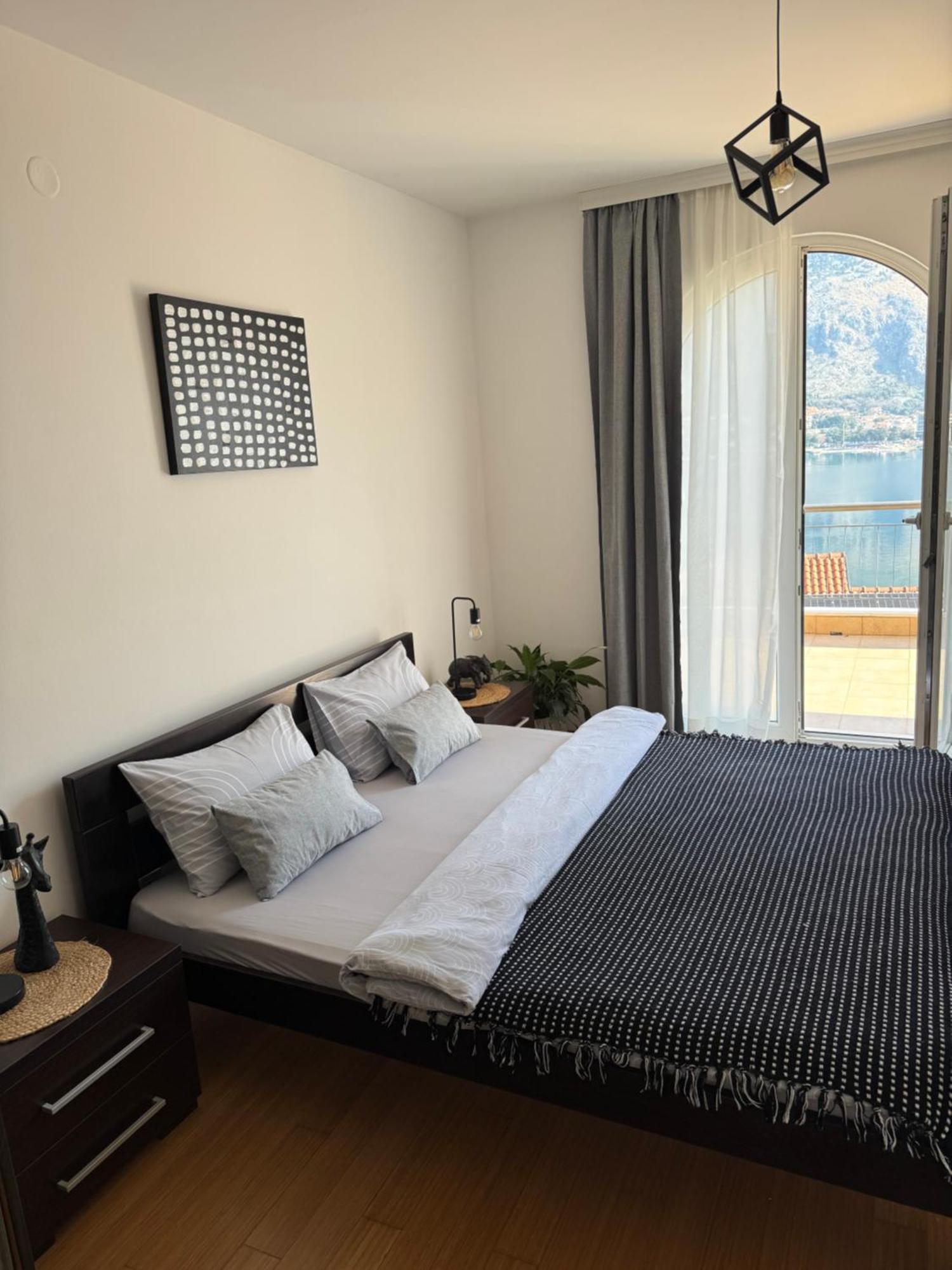 J&M Apartment Kotor Zewnętrze zdjęcie