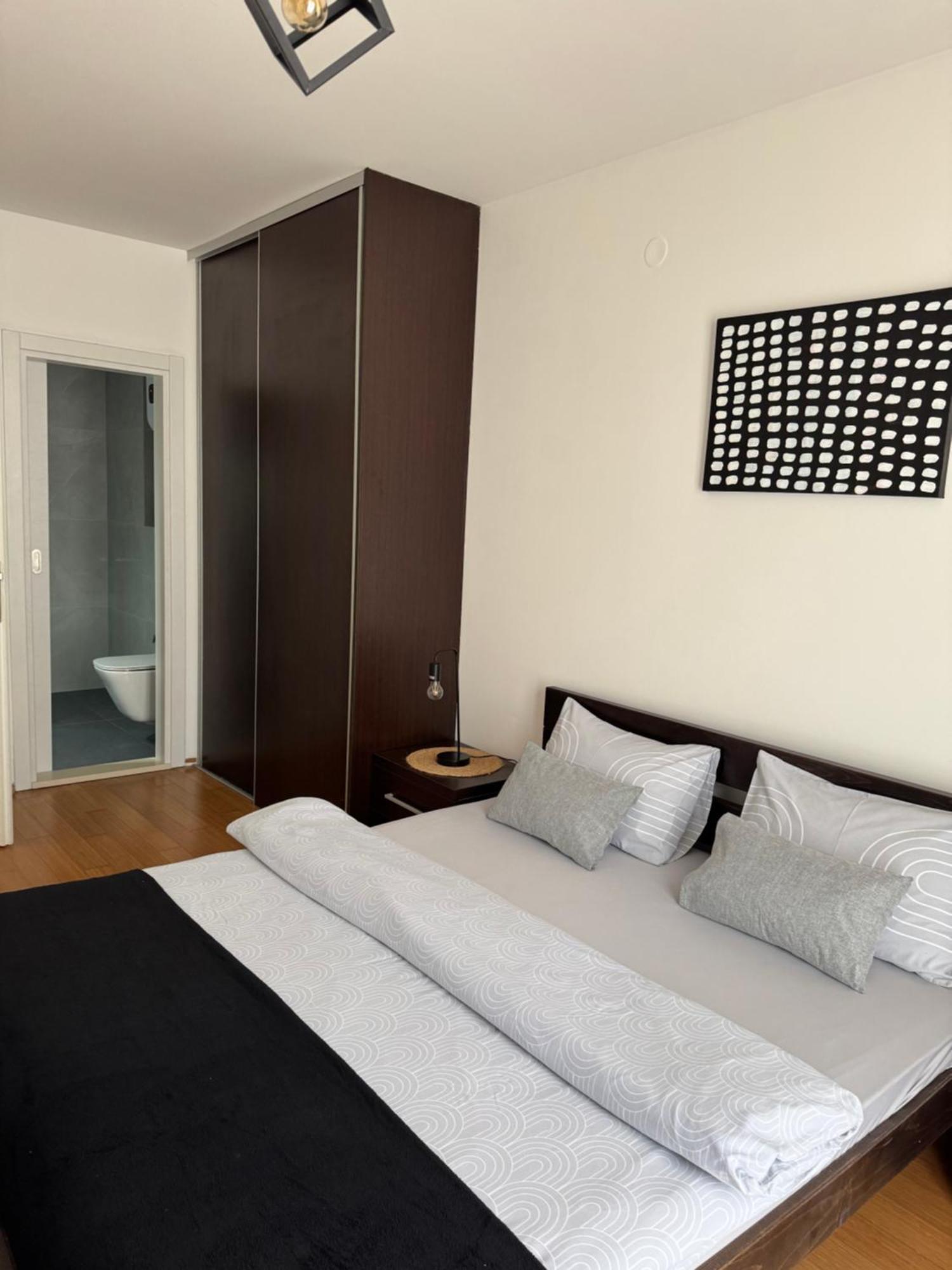 J&M Apartment Kotor Zewnętrze zdjęcie
