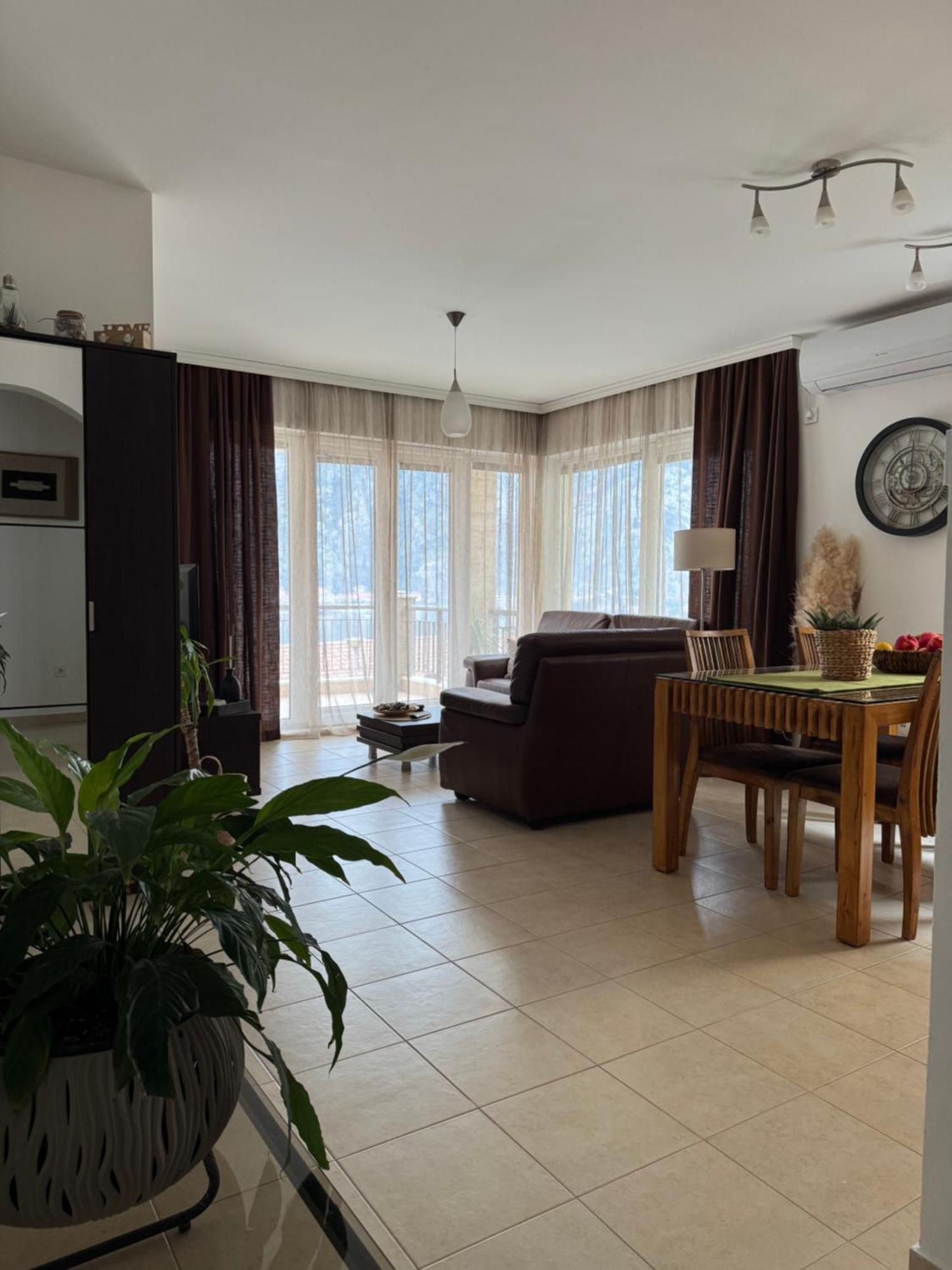 J&M Apartment Kotor Zewnętrze zdjęcie